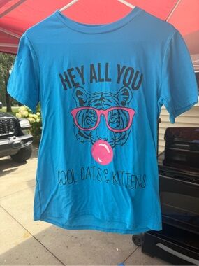 Blue 'Hey All You Cool Cats & Kittens' Cat Graphic Tee-Unisex